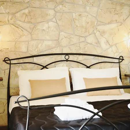 Menhir Гостевой дом 3*